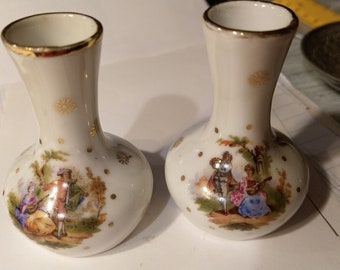 Petits vases anciens en porcelaine de Limoges