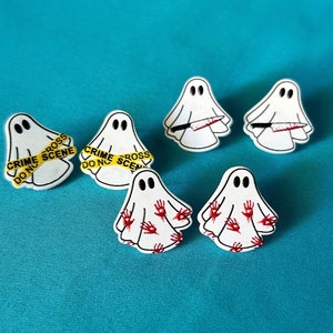 Acrylic Ghost Stud Earrings: Spooky Halloween Posts