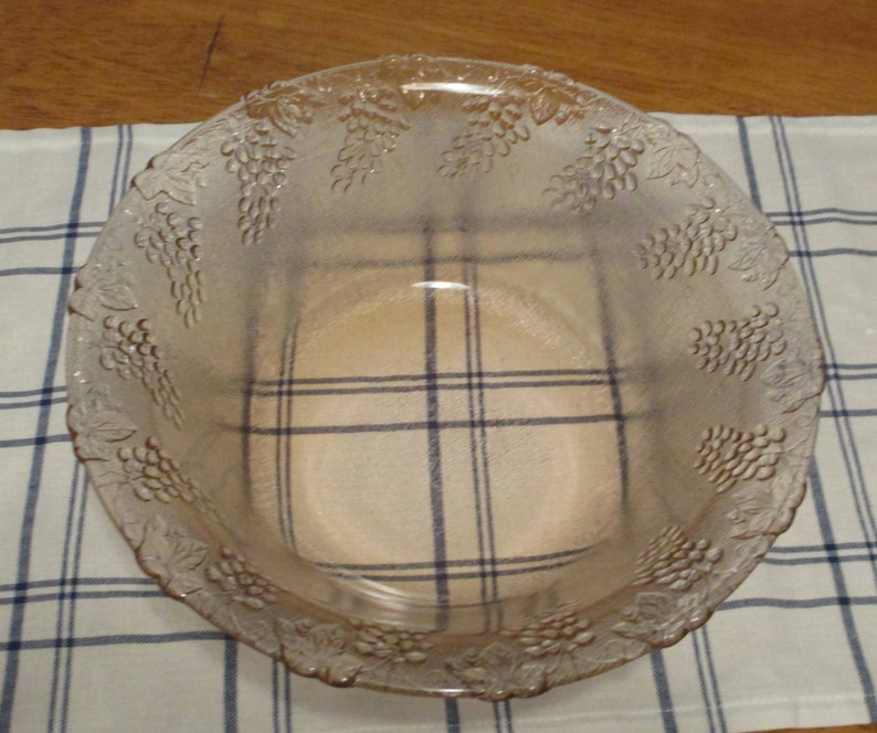 Vintage Pink Depression Glass Bowl Retro Large Bowl Grape Etsy