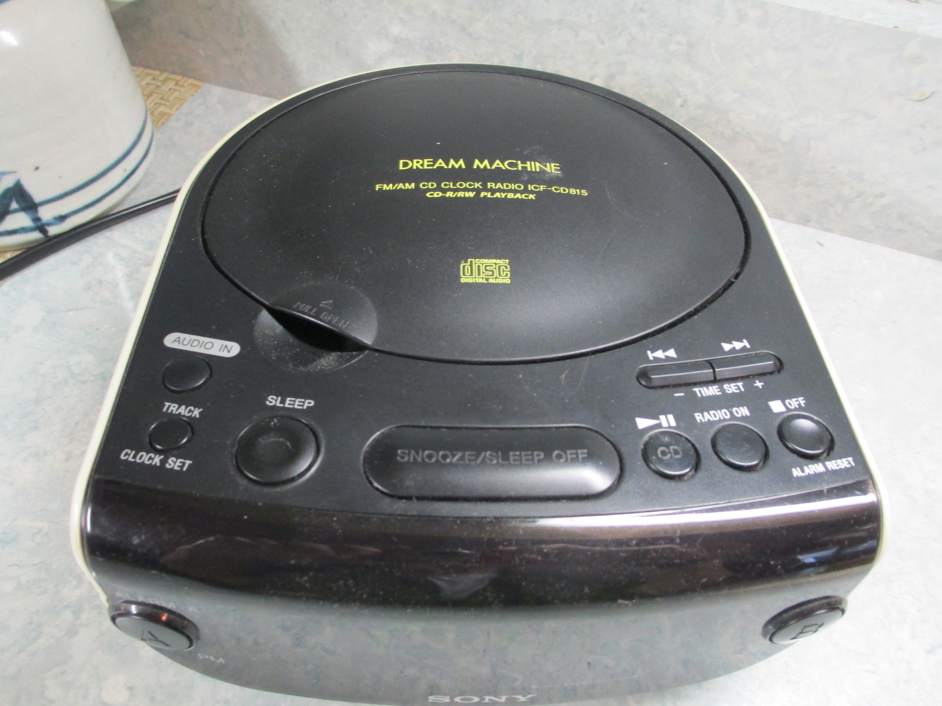 Sony Dream Machine ICFCD815 Dual Alarm Clock Radio CD AUX, 59 OFF