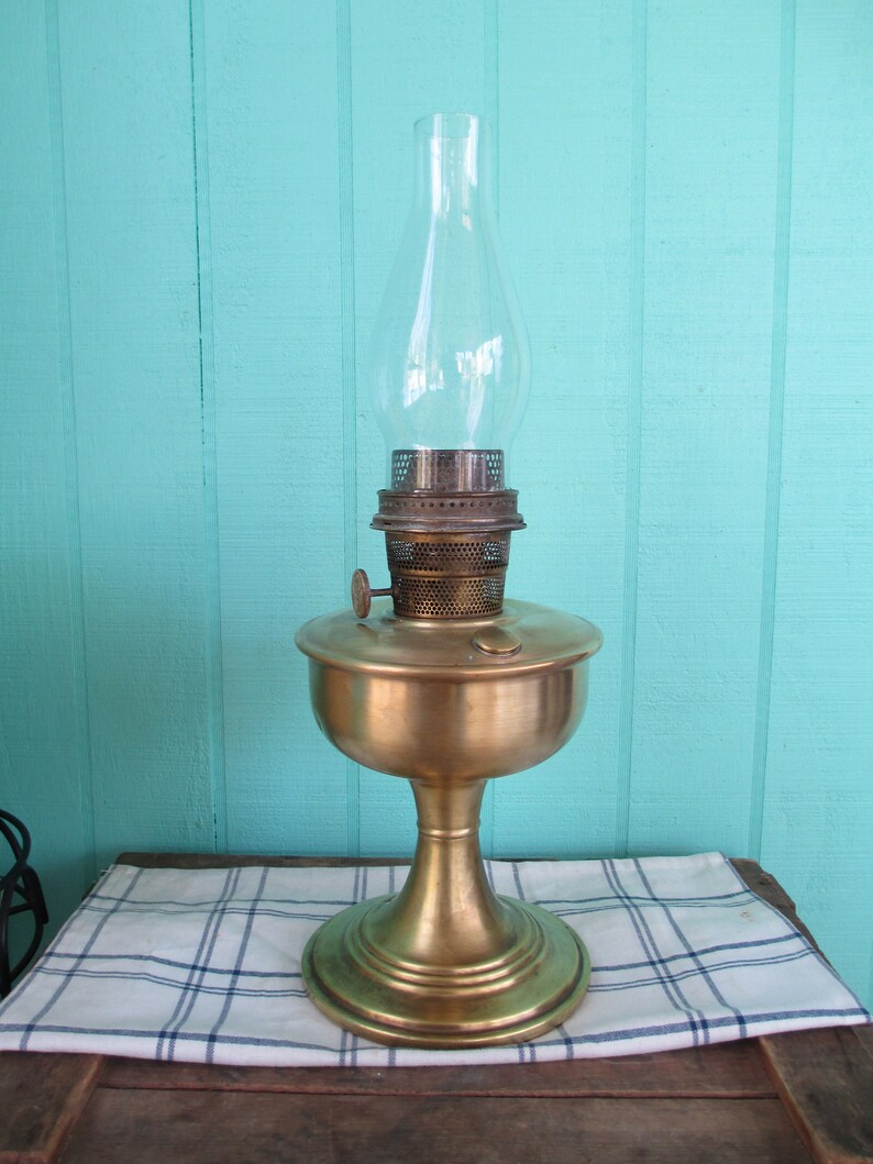 Vintage Aladdin Oil Lamp Solid Brass Nu Type Model B 1950 S Farmhouse Decor Lakehouse 18 High