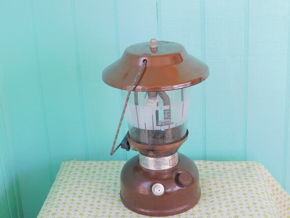 gas lantern camping