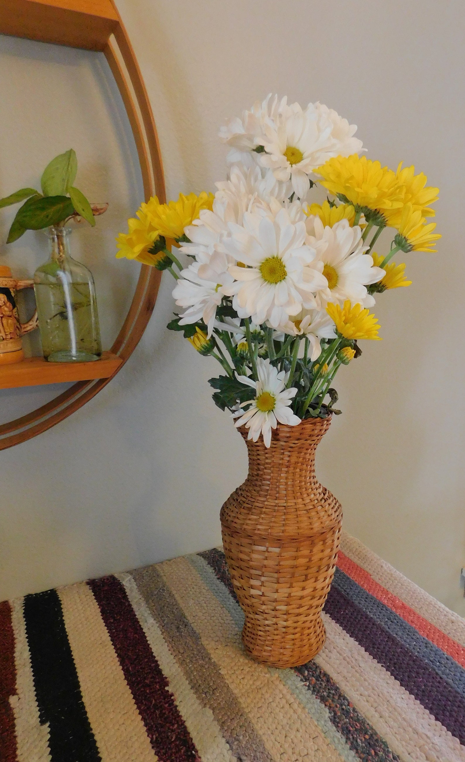 Vintage Wicker Flower Vase Wicker Covered Glass Vase Ratten Etsy