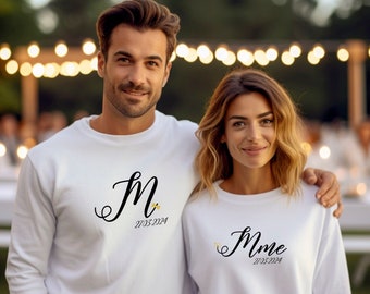 JUST MARRIED Mr. Mrs + Date Sweatshirt, Personalized Wedding Sweatshirt, Original Wedding Gift, Just Married Hooded Sweater