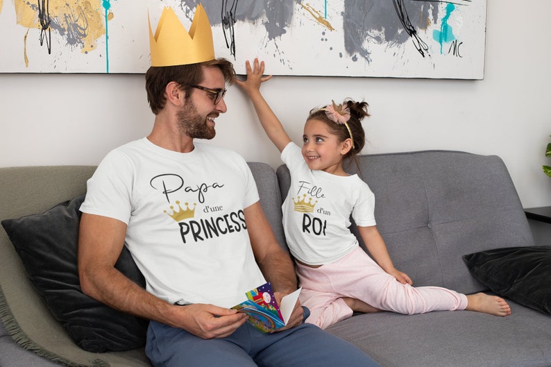 Tee shirt papa d'une princesse , tee shirt matchy papa et sa fille, papa et mini , papa et enfant, tenue assortie image 2