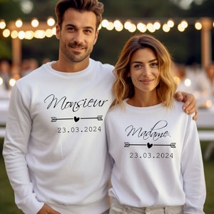 Mariage Sweat monsieur madame date, Sweatshirt de Mariage Personnalisé, Cadeau de Mariage original, Pull à Capuche Just Married image 2