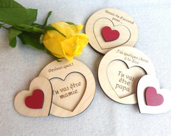 Wooden card to announce a pregnancy, a marriage proposal, a godparent proposal or any other request according to your wish.
