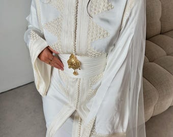 White Bridal Caftan – Moroccan Nikkah Kaftan with Embroidery – Handmade Wedding Takchita with Veil
