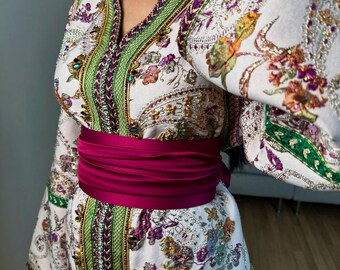 Luxury Moroccan Caftan with Green and Magenta Embroidery – Handmade Floral Brocade Kaftan with Belt | Moroccan Elegant Takchita for Wedding