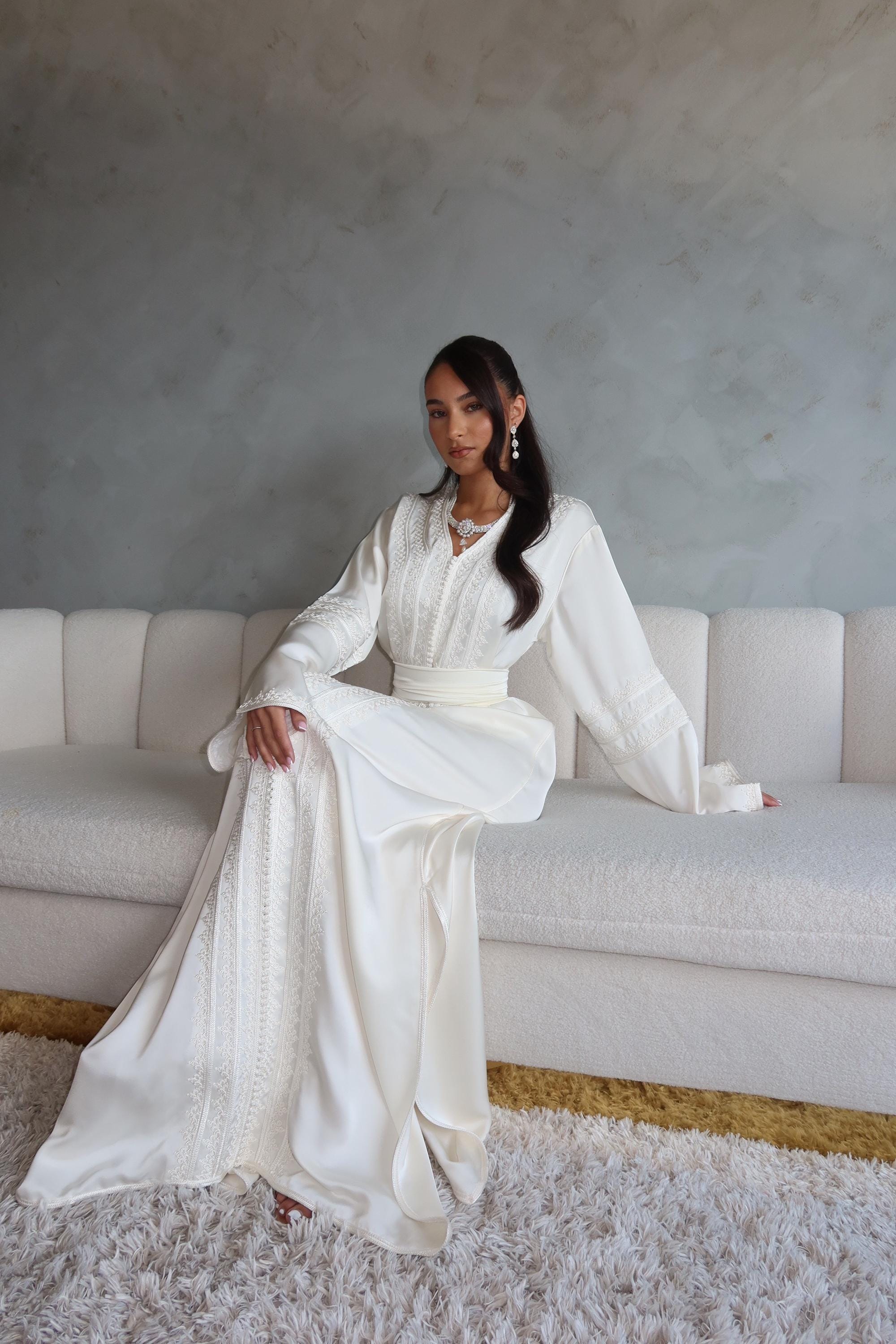 arab engagement dresses Glitter Lime Green Luxury Dubai Evening Dress Engagement Arabic SS155