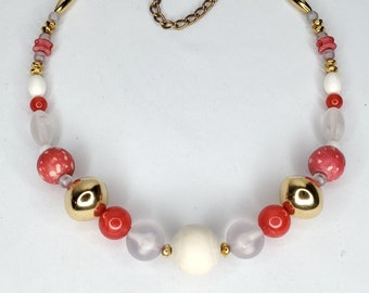 Vintage Red Bead Necklace Goldtone White Clear Frosted Teresa Goodall 16"