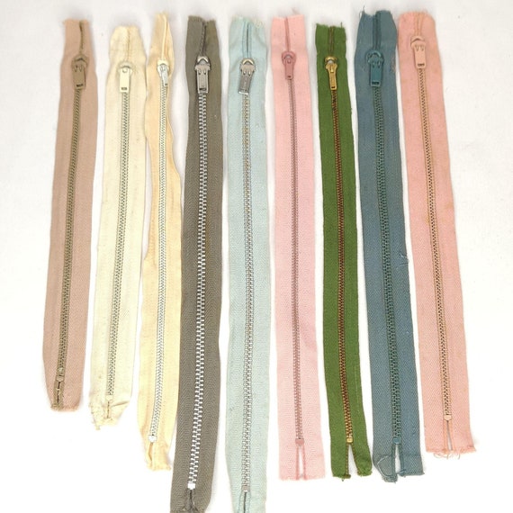 9 Vintage Talon Metal Dress Purse Zippers Pink Green Blue Cream 7.59.75 