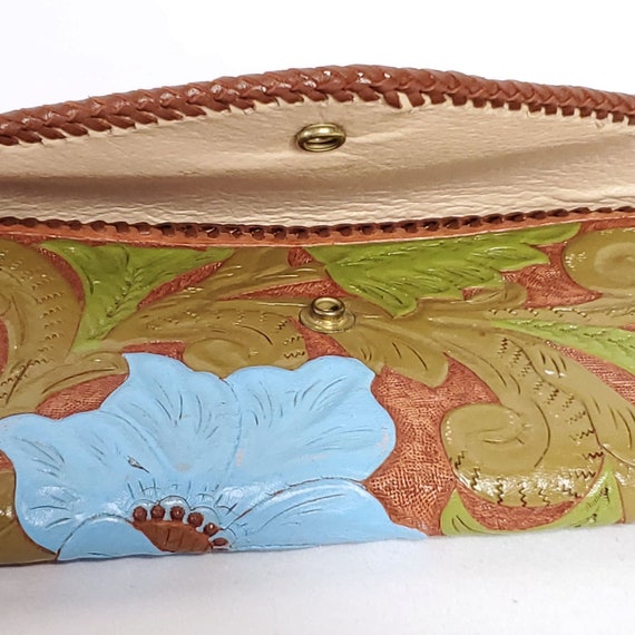 Vtg Hand Tooled Painted Leather Clutch Tri-Fold W… - image 3