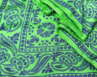 Vintage Calcutta by Wesley Simpson Scarf Silk Floral Paisley 