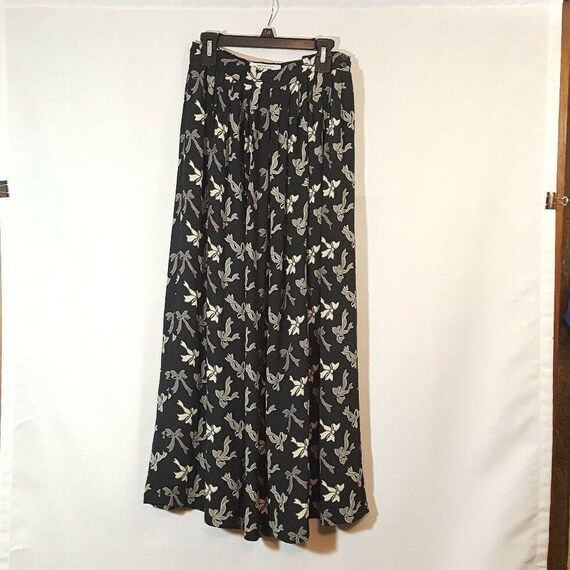Vintage Saks Pleated Skirt Sz 4 Black w Cream Bow… - image 1