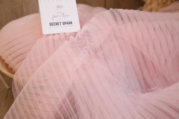 Handmade Baby Pink regular Pleated Tulle Fabric by the Yard, Pleated Tulle Mesh  Fabric for Sewing DIY Wholesale 3m Width 