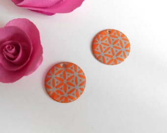 x2 round enamelled sequins grey orange pattern