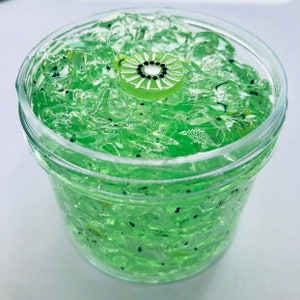 Kiwi scented Fishbowl slime ~ Fishbowl slime ~ scented slime ~ charm slime ~ Fimo Slices
