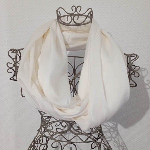 snood femme, écharpe tube, foulard, fluide, tour de cou, tissus fluide creme