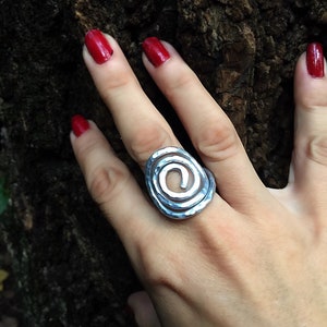 Spiral ring in very light flexible aluminum