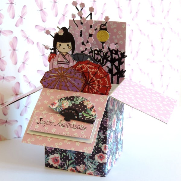 Carte anniversaire, popup thème Asie : Japon, Geisha, Kokeshi. Fait main