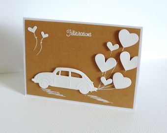 carte mariage ou PACS, carte de félicitations, voiture et coeurs. fait main