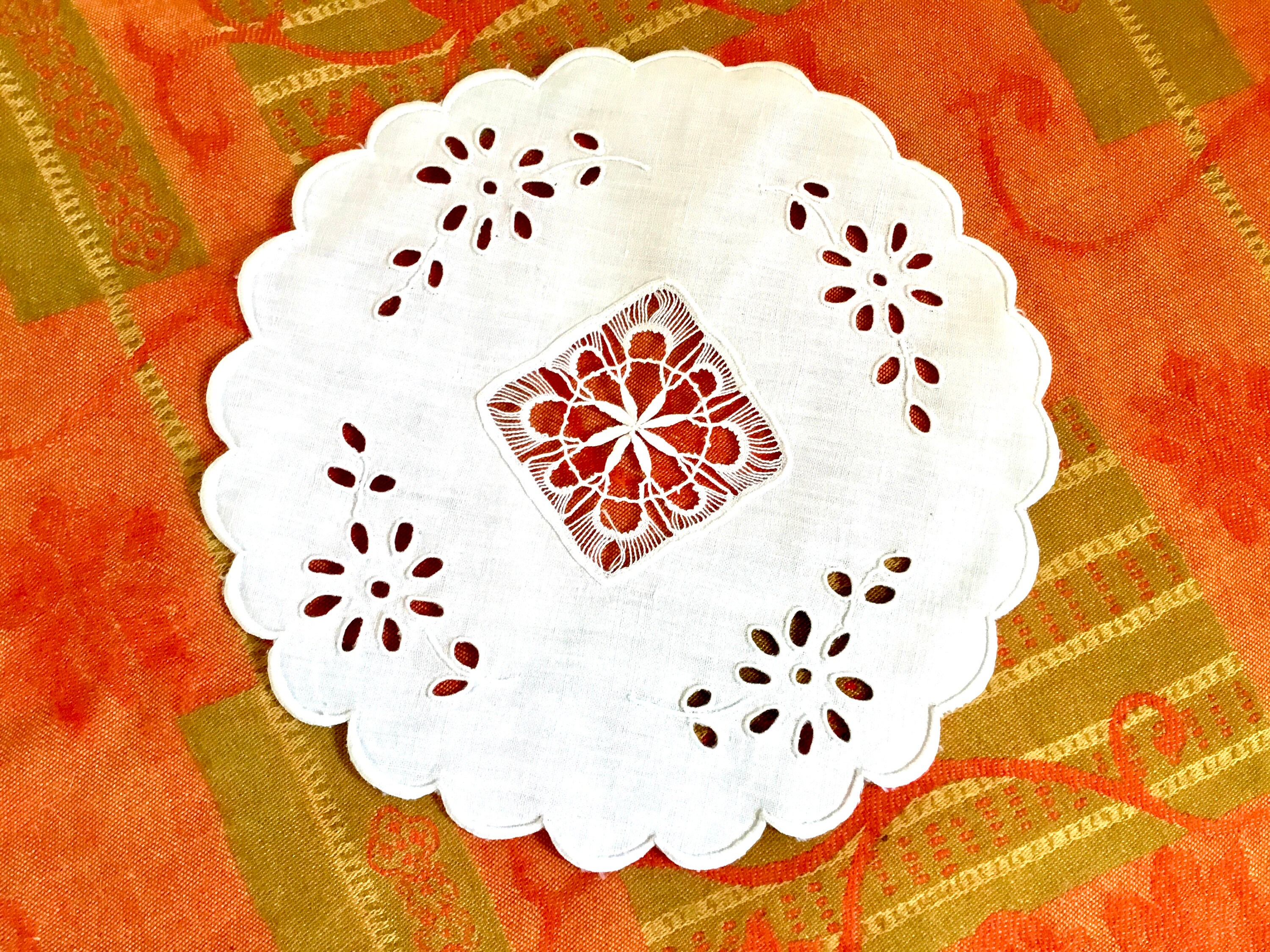 27cm, Napperon Vintage Broderie