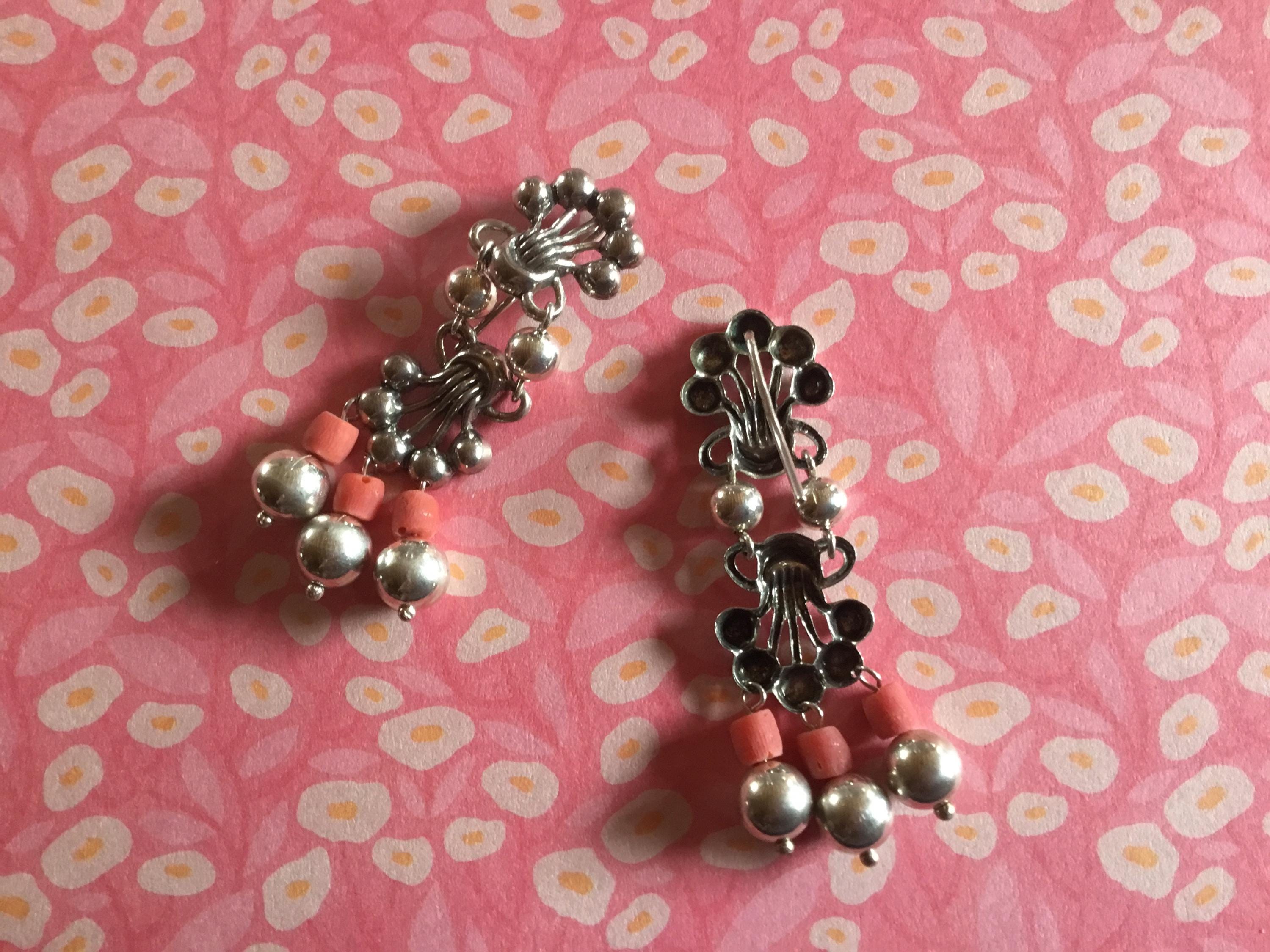 Boucles D'oreilles Anciennes - Argent Massif Avec Corail Rose Véritable - Style Pendantes - Occasion