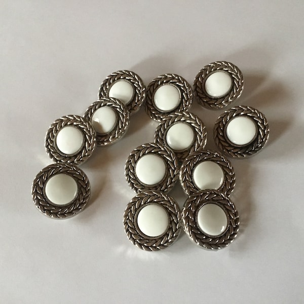 21mm, 12 boutons vintage