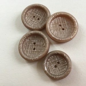 21 and 26mm, vintage button lot