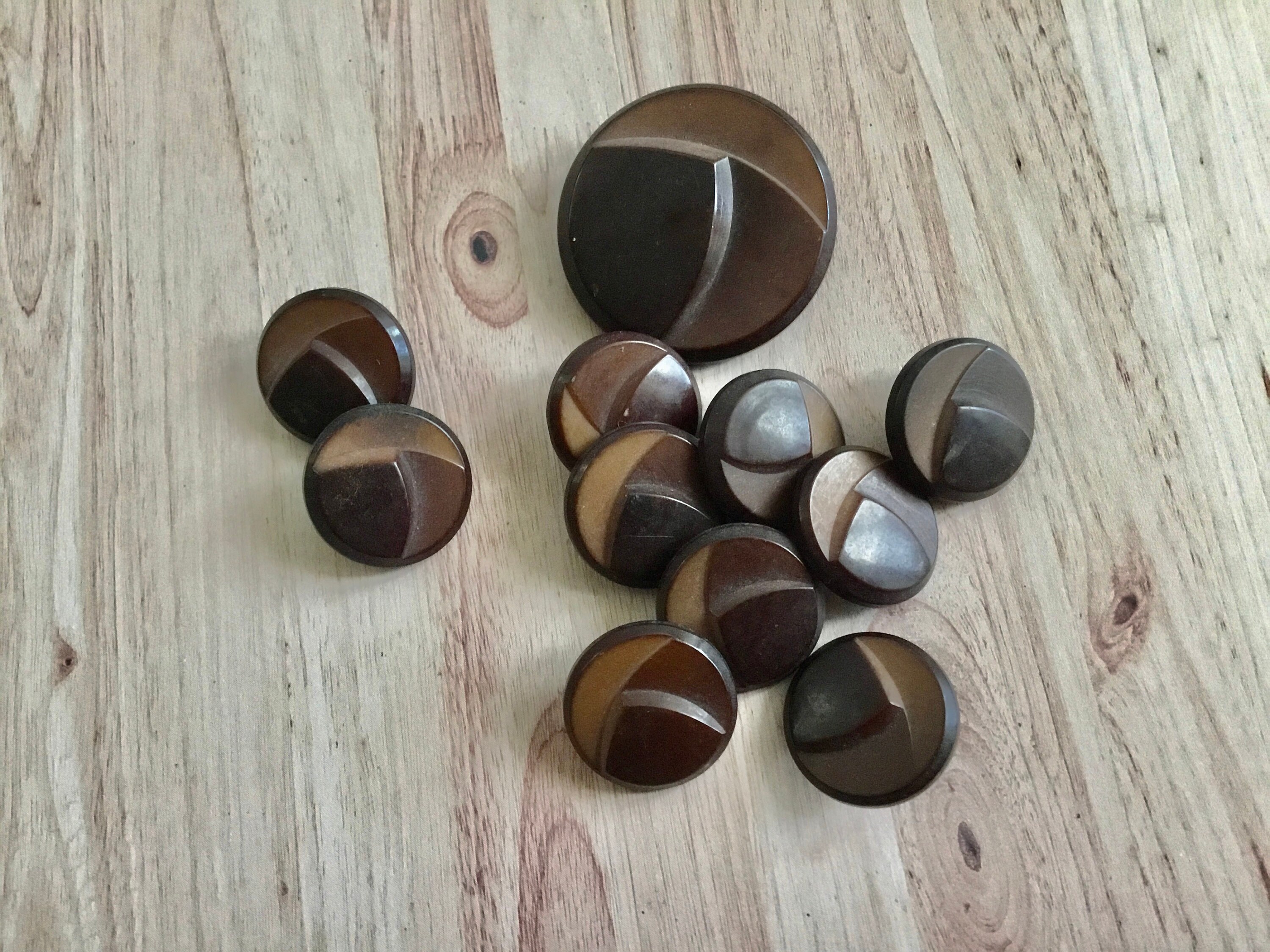 Lot De 5 Boutons Vintage Marron Clair Veiné Doré - Diamètre 2,1 Cm