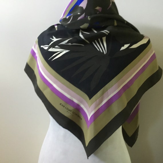VINTAGE ! GRAND FOULARD, motif selles et mors, équitation,JL Scherrer