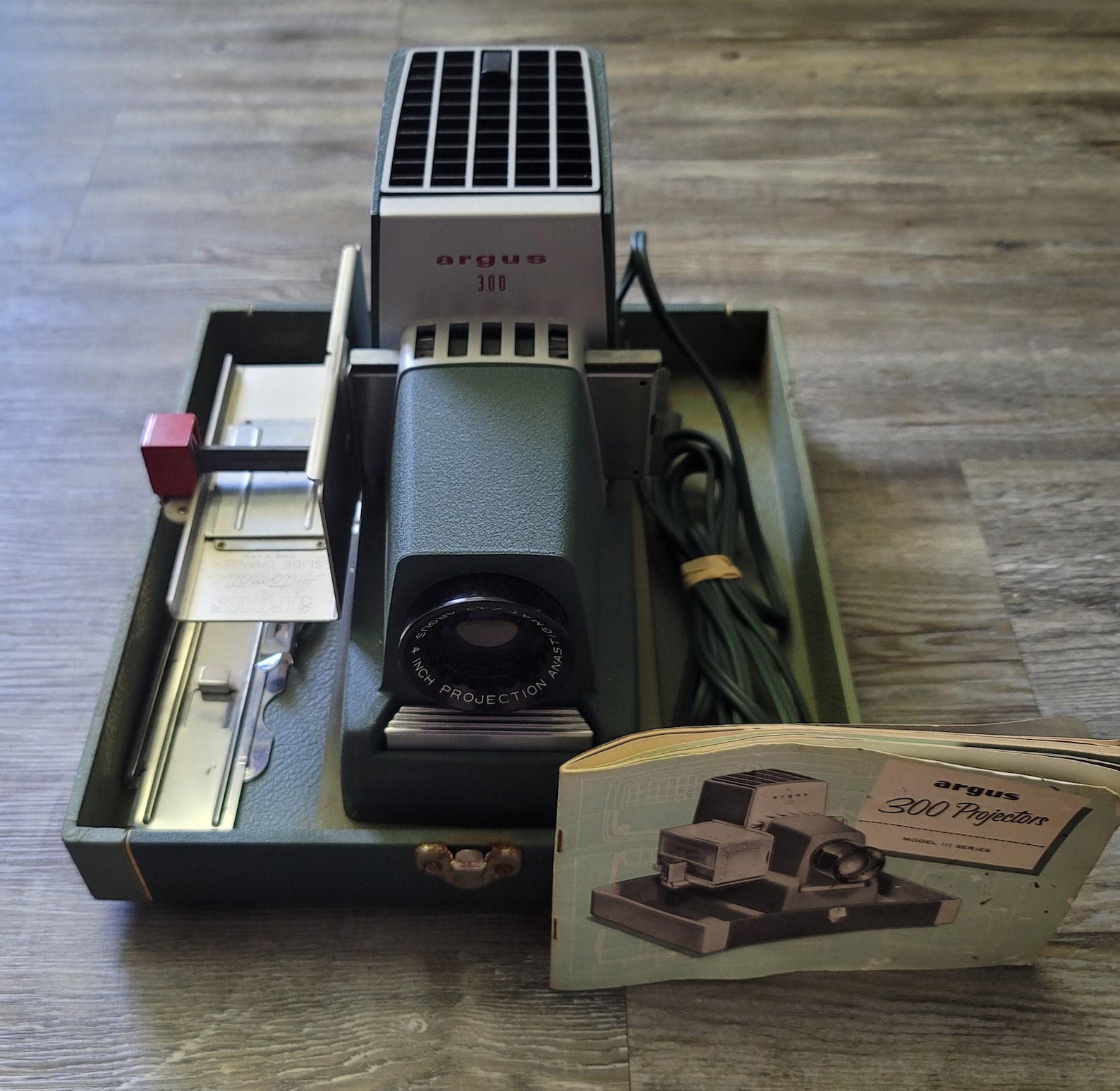 Vintage Argus 300 Slide Projector Model 3 35mm with original Etsy