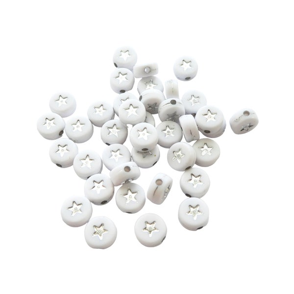 20 Perles en acrylique rondes 7mm blanc et étoile argentée (8SPA06)