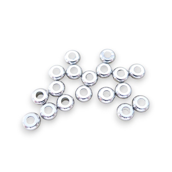 10 Perles rondelles style heishi 4mm laiton argent platine, perles intercalaires / séparateurs (PHPM08)