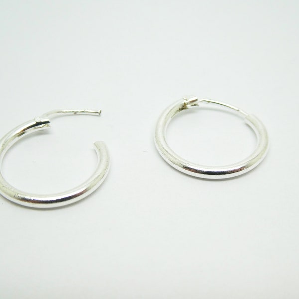 Pair of creoles / rings 15mm light silver (SFBOA03)