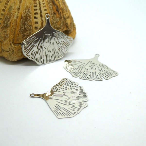 4 Estampes filigranées feuille de Ginkgo 25*22mm argent platine (8SEF40)