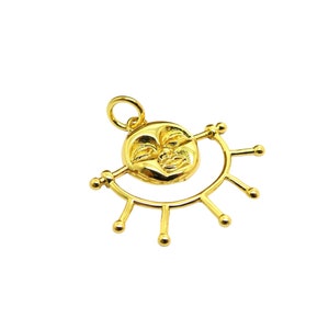 1 Sun pendant with face, 20*22mm, 18K gold-plated brass (PHBD46)