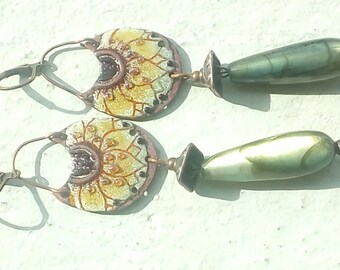 Boucles " les tournesols ensoleillés " - boucles cuivre émaillé et labradorite