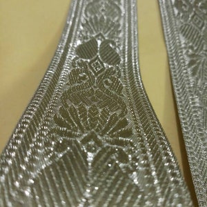 Decoratieve zari werk Trim, Indiase fabric trim, bruidsslijm versiering, Indian Ribbon, Jacquard Trim-Width2.0 inch-Prijs voor 1 Yard-NFL0215