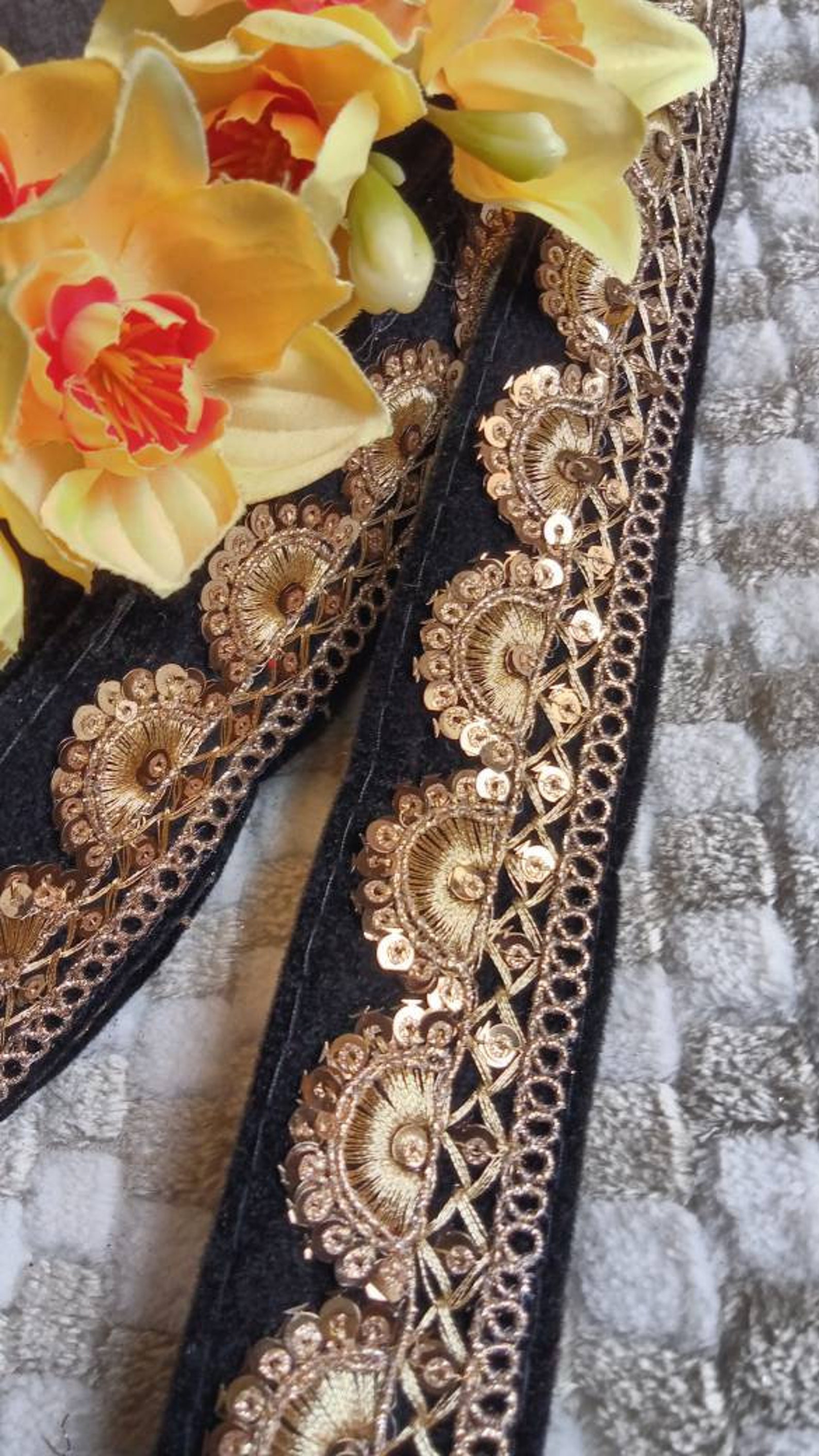 Encaje Trenzado Dorado Zari Para Costura - 15 Mm Ancho X 3 Yardas Largo, Para Blusas Y Manualidades