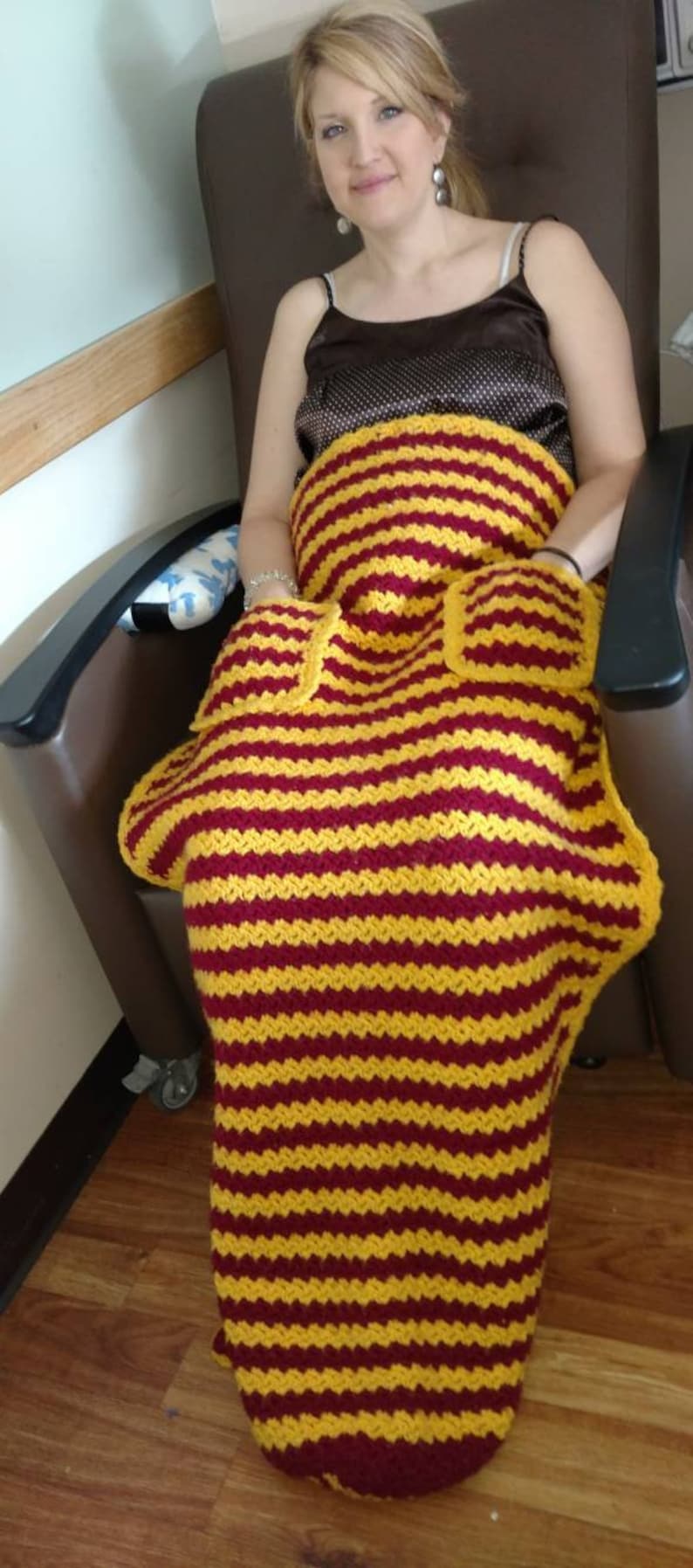 Crocheted Footed Afghan/lap Blanket With Pockets Etsy