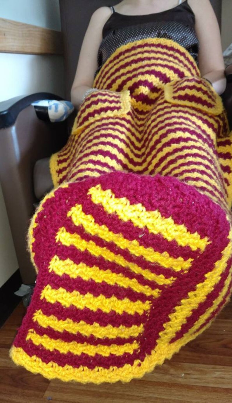 Crocheted Footed Afghan/Lap Blanket with Pockets Etsy