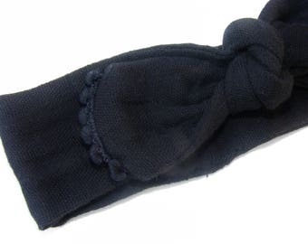 Headband / headband black diaper and small pompoms to tie