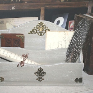 Porte lettres, range courrier , décoration de bureau