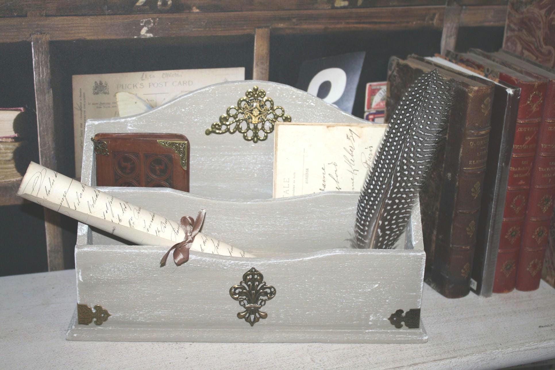 Range lettres ancien d'occasion - Décoration