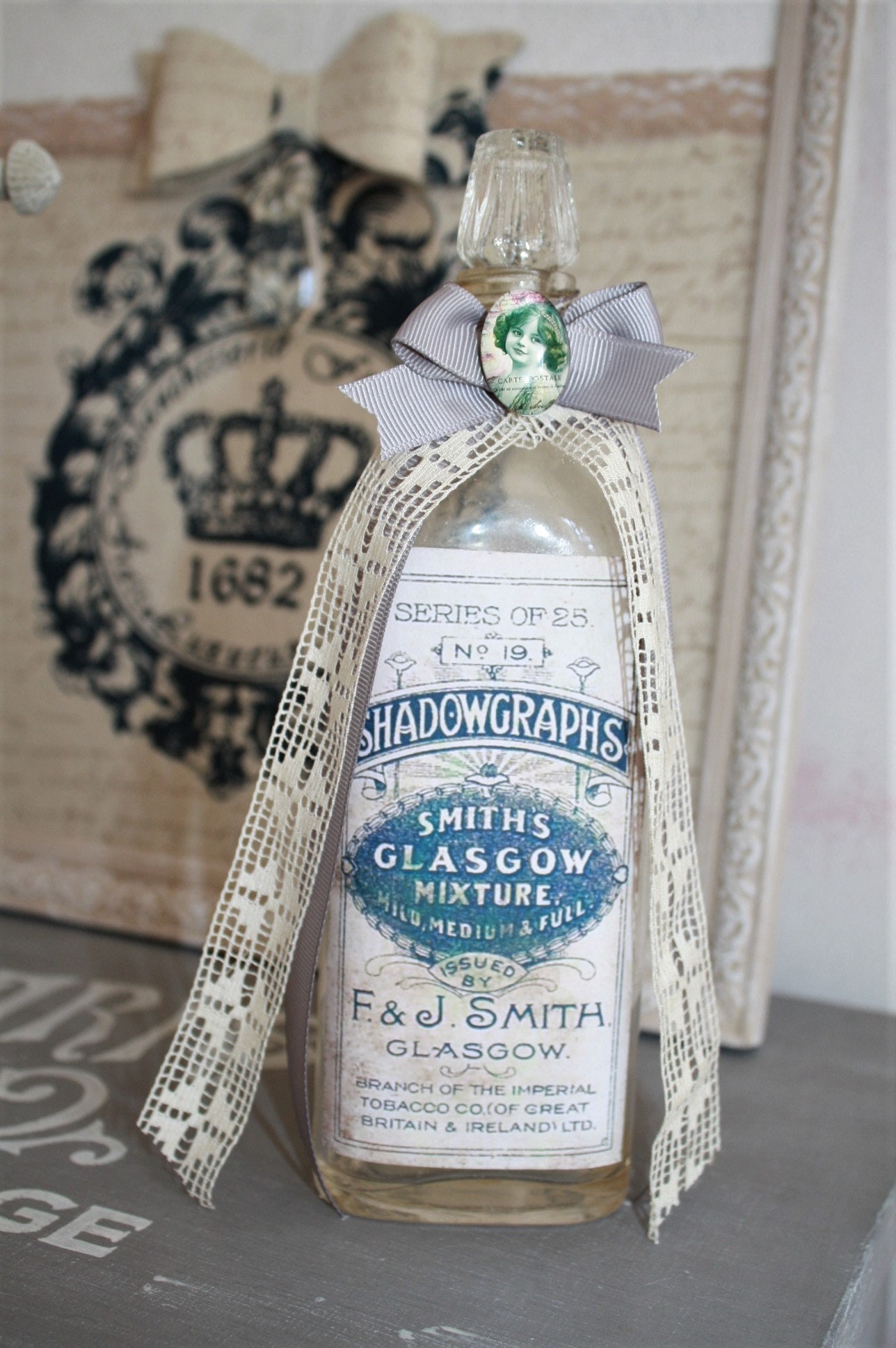 Ancien Flacon Apothicaire , Curiosité Bouteille Ancienne