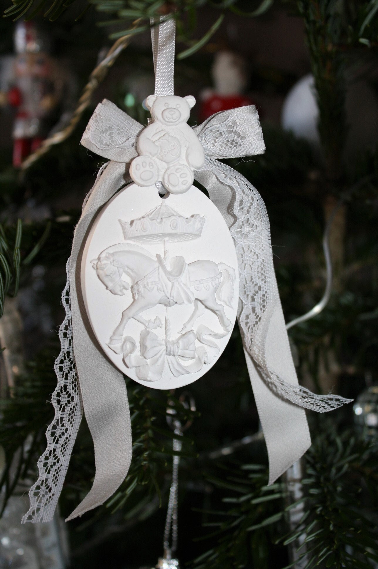 Suspension en Plâtre, Plâtre Parfumé , Cheval Carrousel