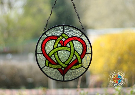 Multi Coloured CELTIC LOVE KNOT stained glass SUNCATCHER Handmade /& Crafted GIFT