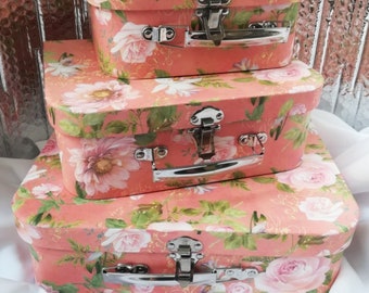 Boite Cadeau forme VALISE style Shabby